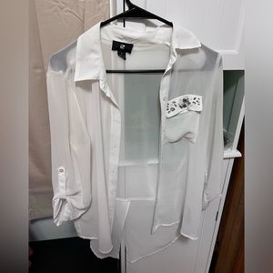 Shear white top long sleeve size medium